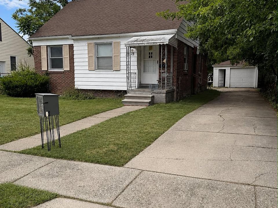 2nd image of 22175 Boulder Ave