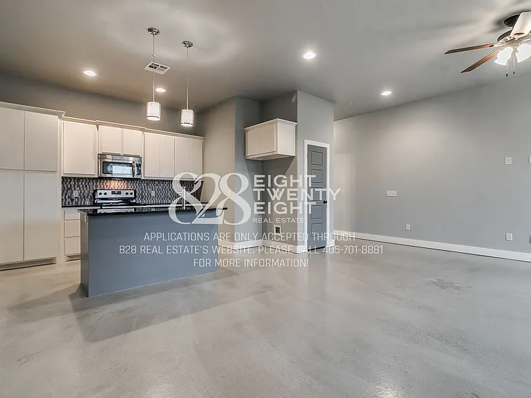 4732 W Main St — Photo 13