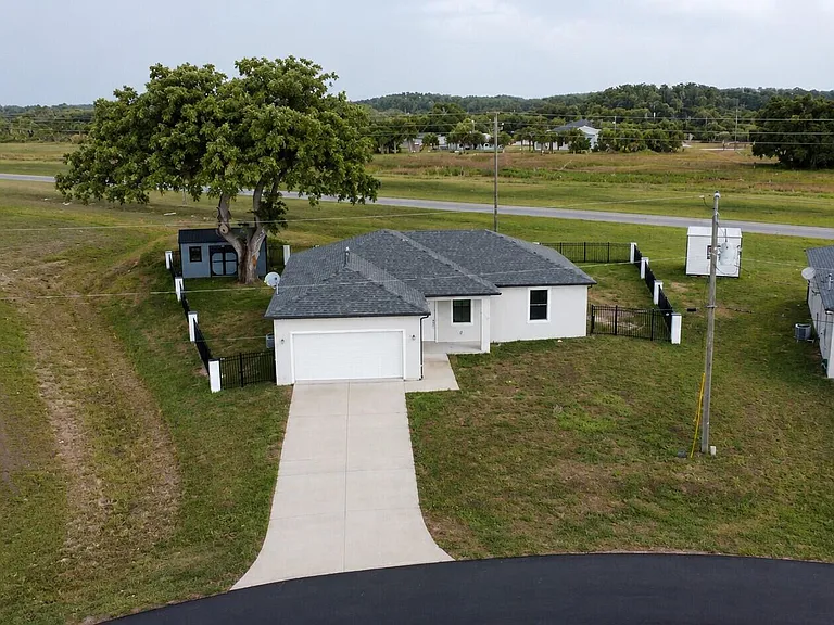 1224 Jupiter Loop — Photo 2