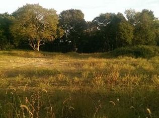 147 South St W, Raynham, MA 02767