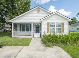 659 Johnson St, Ray City, GA 31645