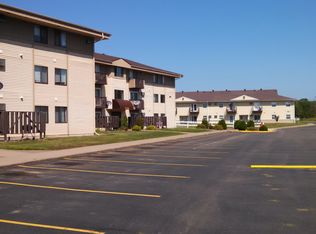 400 Pumphouse Rd APT 2, Chippewa Falls, WI 54729
