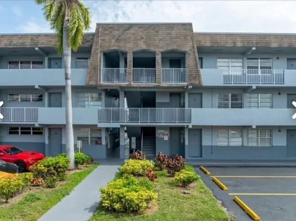 11195 SW 1st St APT 219, Sweetwater, FL 33174