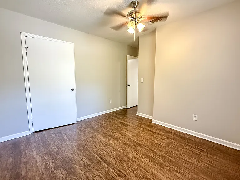 113 Ellis Rd #1 — Photo 16
