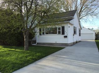 930 W Brewster St, Appleton, WI 54914