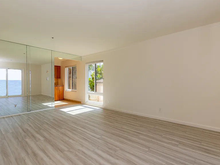 457 Coast Blvd #201 — Photo 4