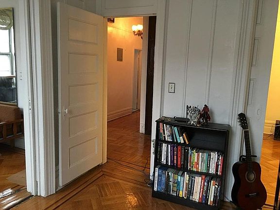 4th image of 682 Saint Johns Pl APT 2L