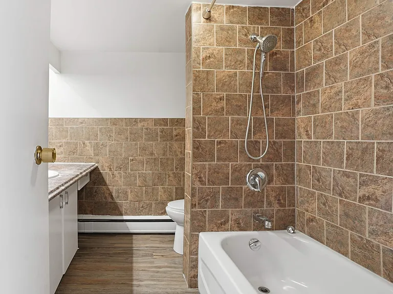 2301 Lorne St #503 — Photo 11