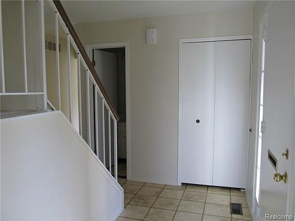 3rd image of 20931 Glen Haven Cir E #281