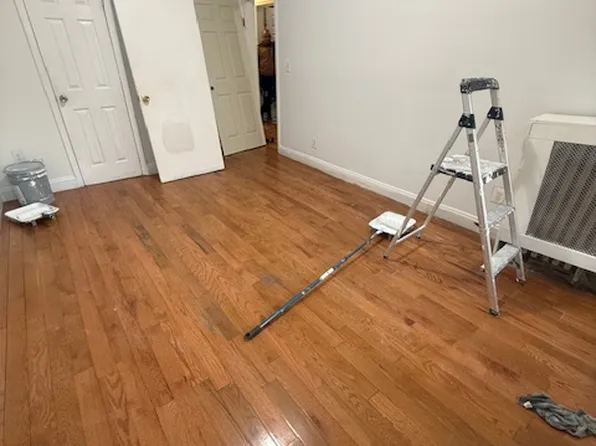 759 Home Street image 13 of 14