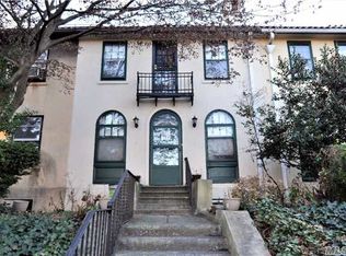 7014 Fleet St, Forest Hills, NY 11375