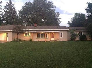 3892 Lockport Rd, Sanborn, NY 14132