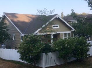 190 N Victory Ave, Port Townsend, WA 98368