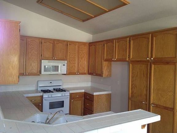 2nd image of 14384 Del Amo Dr