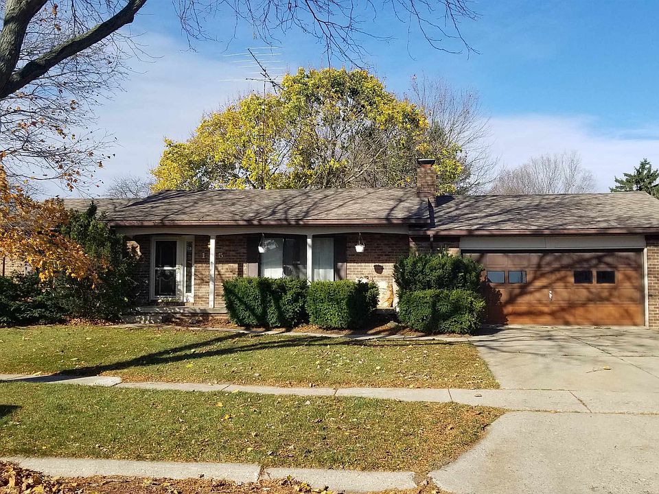 1435 Cedarwood Dr, Flushing, MI 48433 Zillow