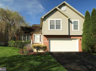 782 Tanager Dr, State College, PA 16803