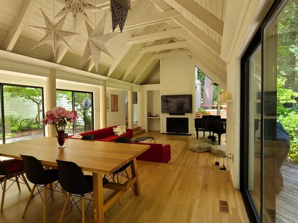 2319 216th Pl NE, Sammamish, WA 98074