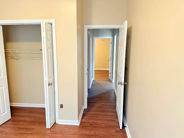 719 Marsh Ave — Photo 18