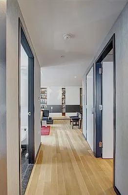 Rented by R New York | media 19