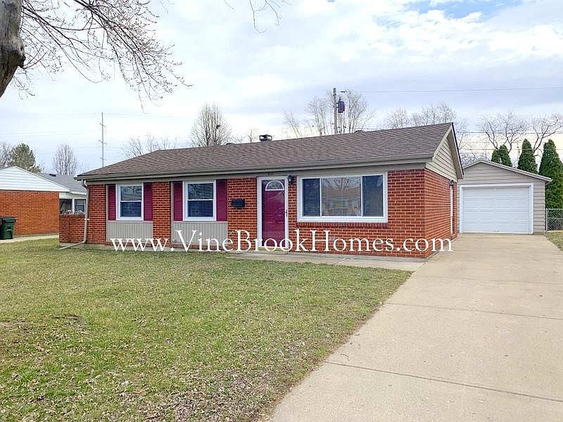1st image of 211 W Boitnott Dr