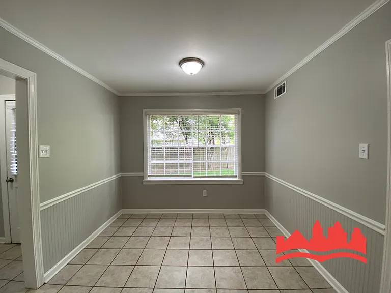 8510 Farmington Cv — Photo 9