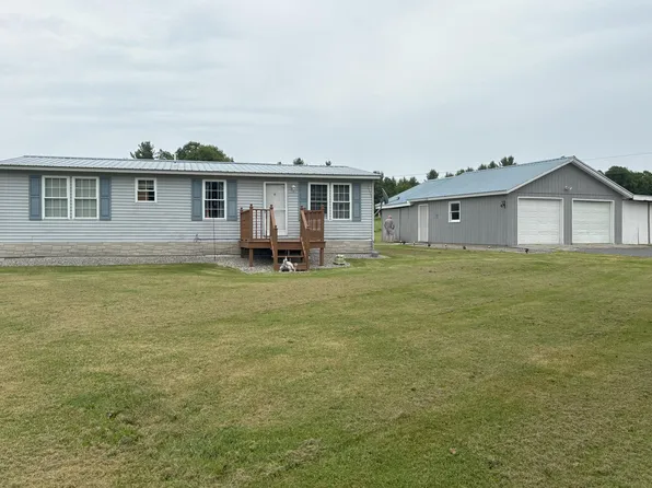 188 Dragoon Rd, Altona, NY 12910