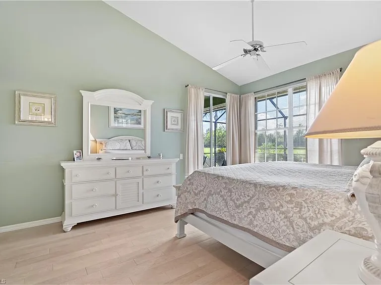 13520 Southampton Dr — Photo 14