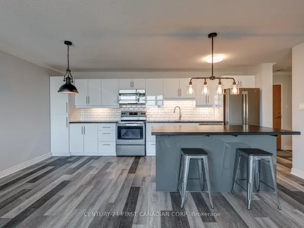 45 Pond Mills Rd #1014, London, ON N5Z 4W5