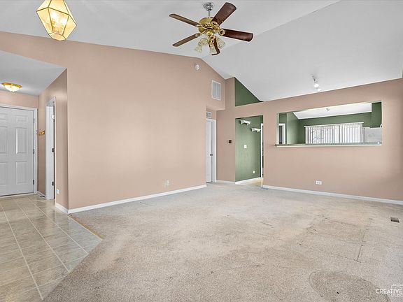 5th image of 129 W Amberley Dr
