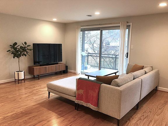 4th image of 10204 Rockville Pike APT 202