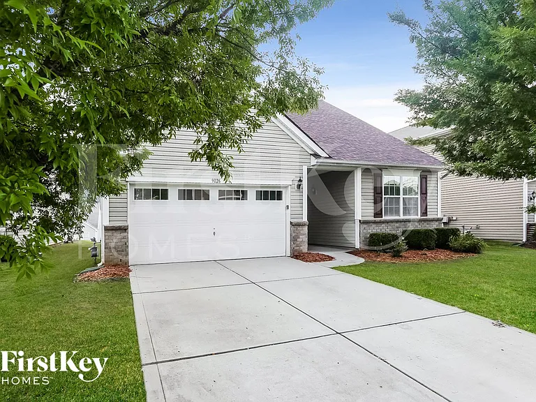 9026 Paddle Oak Rd — Photo 2