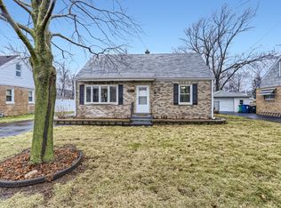 6812 S 78th Ave, Bridgeview, IL 60455