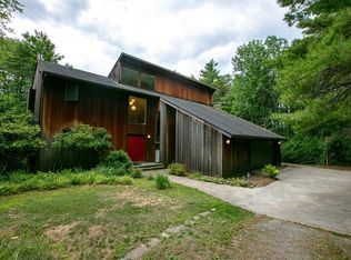 10532 South Rd, Corning, NY 14830
