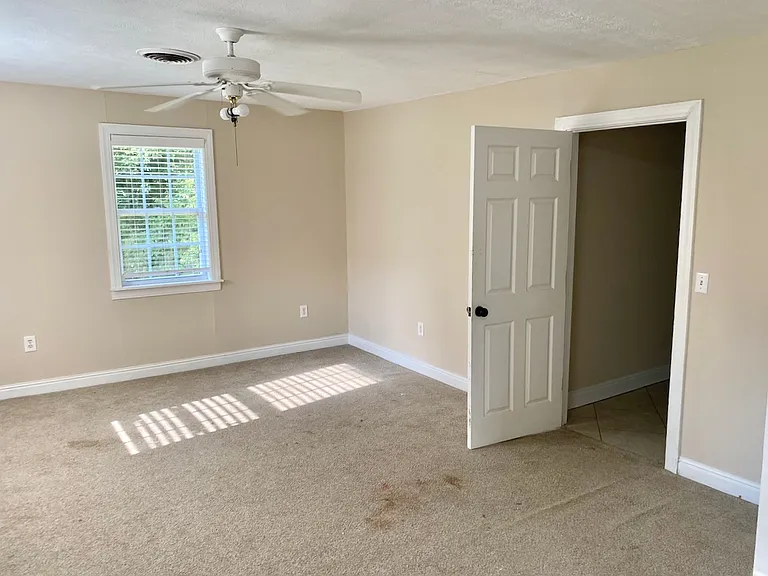 354 County Road 1349 — Photo 24