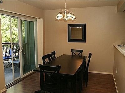 4th image of 7167 SW Sagert St Unit 104