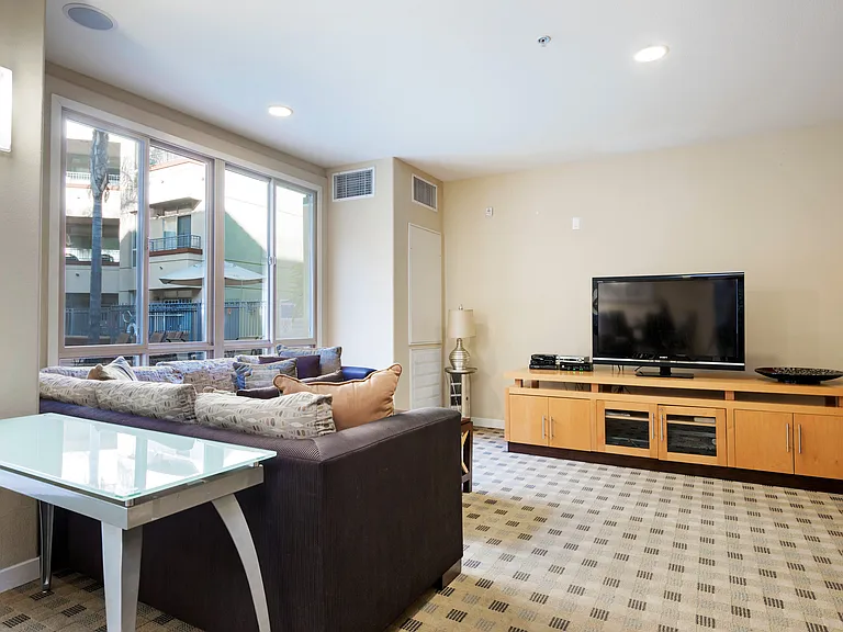 1501 Front St #431 — Photo 33