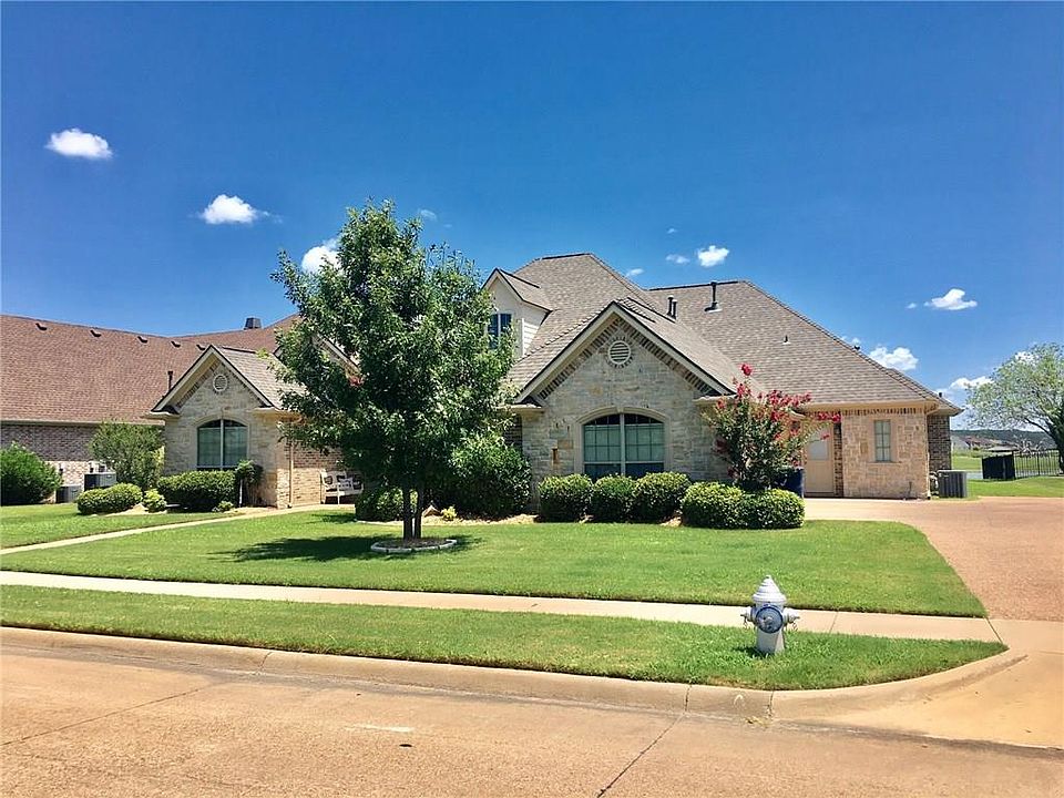 1st image of 2409 Waters Edge Dr