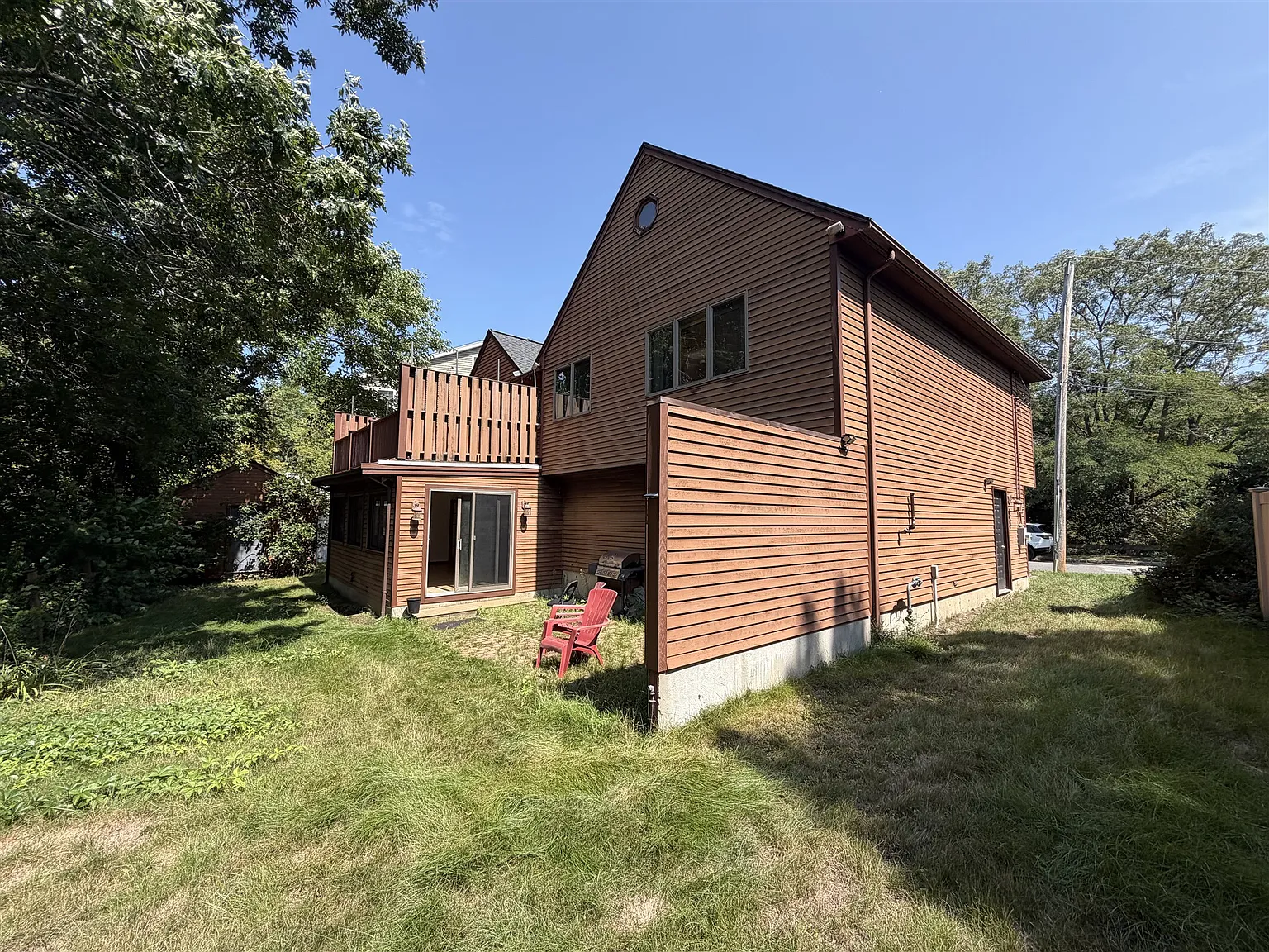 3 bed, 1900 sqft, $4,850 — Photo 1