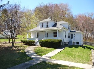 26 Central St, Auburn, MA 01501