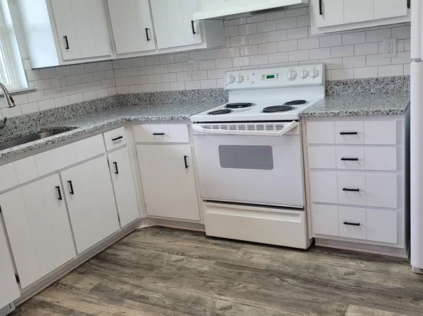 247 Line St Unit D, Loganville, GA 30052