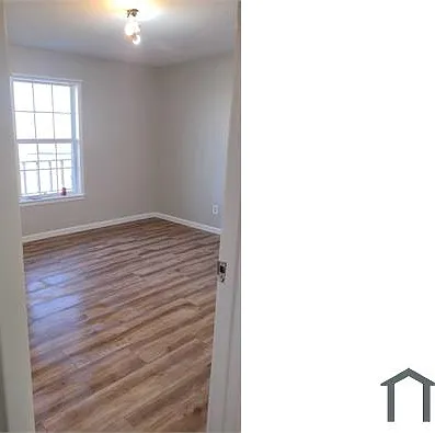 202 McElroy St — Photo 3