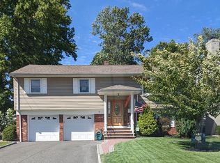 87 Claremont Ave, Colonia, NJ