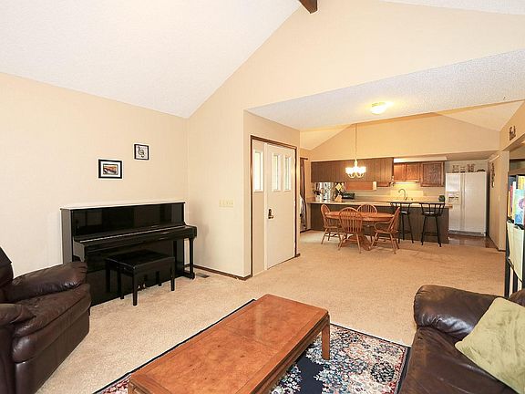 5th image of 10704 W Berry Pl