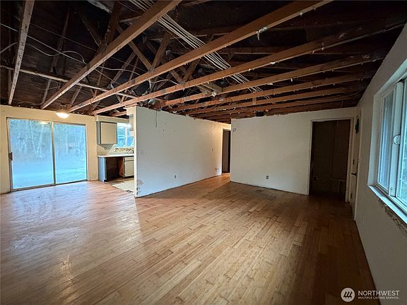 5th image of 46308 Baker Loop Road