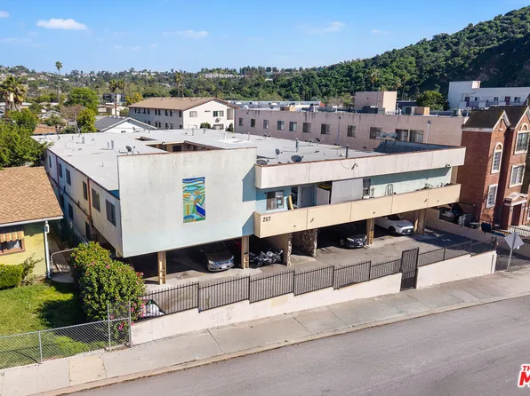 217 S Avenue 54, Los Angeles, CA 90042