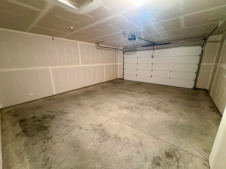 4605 Twisted Pine Dr — Photo 18