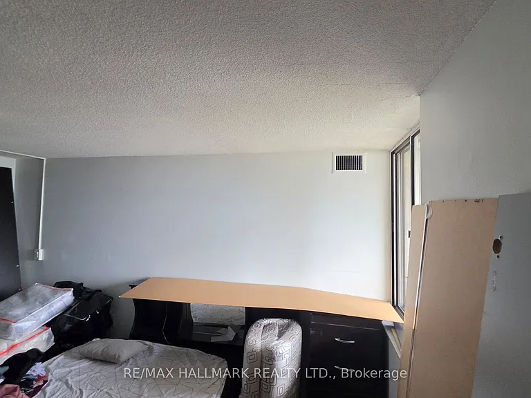 15 Martha Eaton Way #1705 — Photo 22