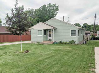 1004 W 6th St, Mccook, NE 69001