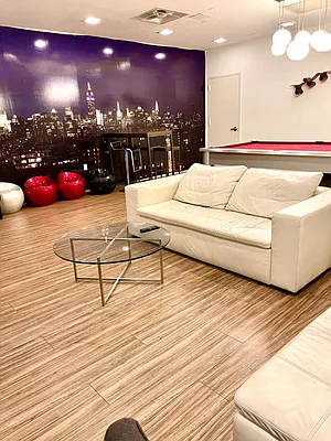 Sold by Compass | media 9