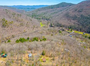 203 Standardbred St, Cass, WV 24927